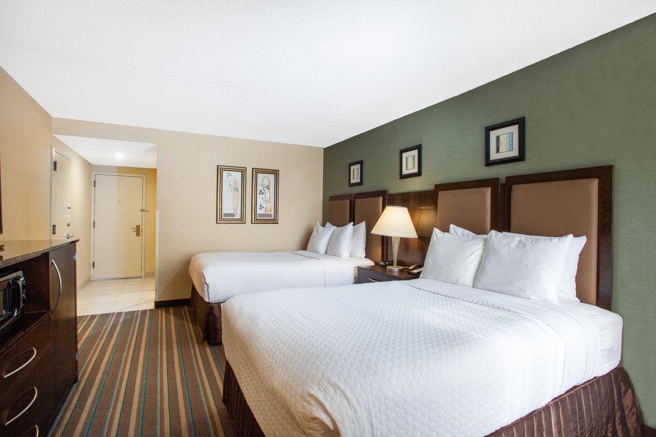 Wyndham Chicago O'Hare Hotel Роузмънт Екстериор снимка
