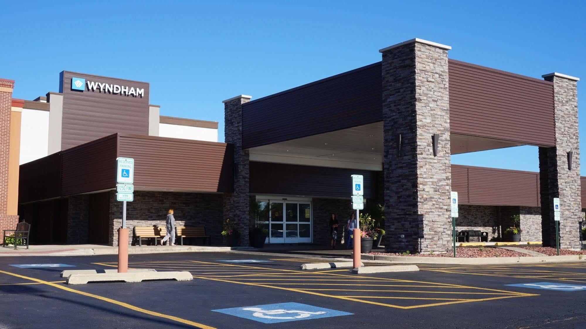 Wyndham Chicago O'Hare Hotel Роузмънт Екстериор снимка